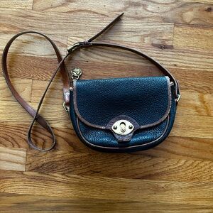 Vintage Dooney and Bourke purse